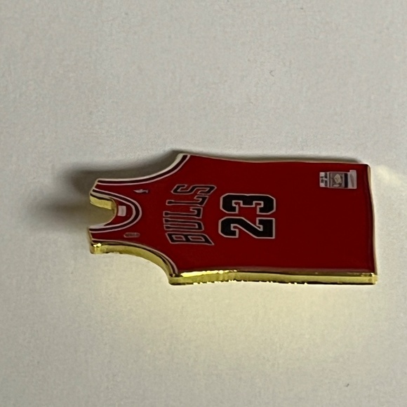 Michael Jordan Bulls 23 Jersey Hat Pins Streetwear Bag Basketball Fitted Hats - Picture 5 of 8